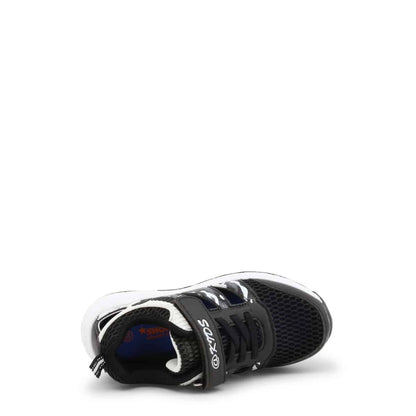 Glanzende sneakers 