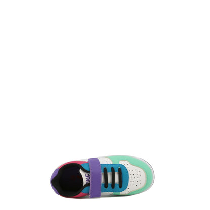 Glanzende sneakers 